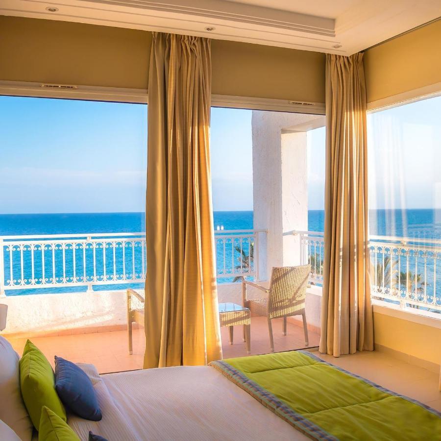 Suite Lit King-Size - Vue sur Mer