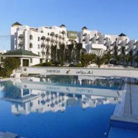 Novostar Nahrawess Thalasso Resort And Aquapark-2